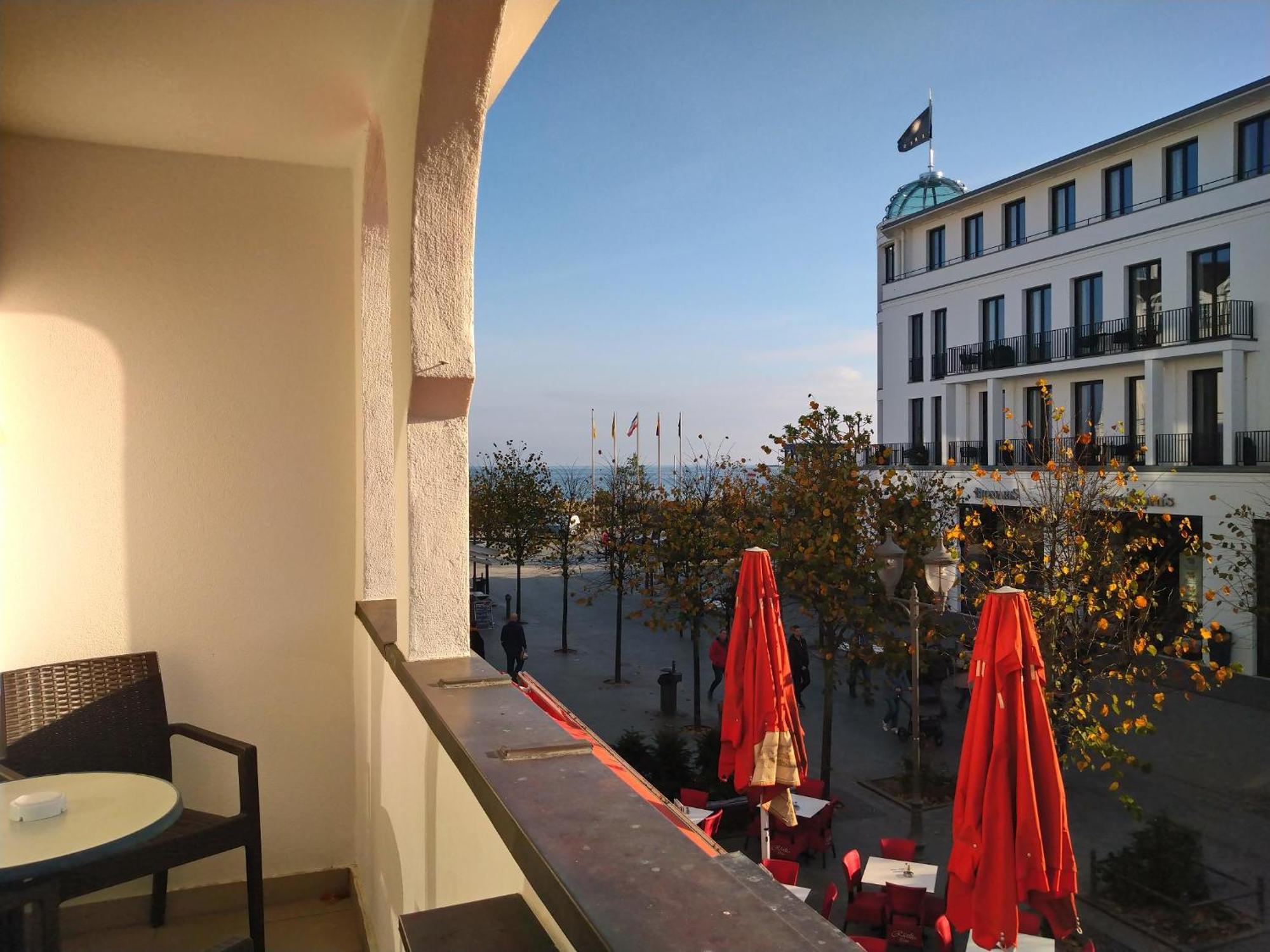 Esplanade 3* Binz