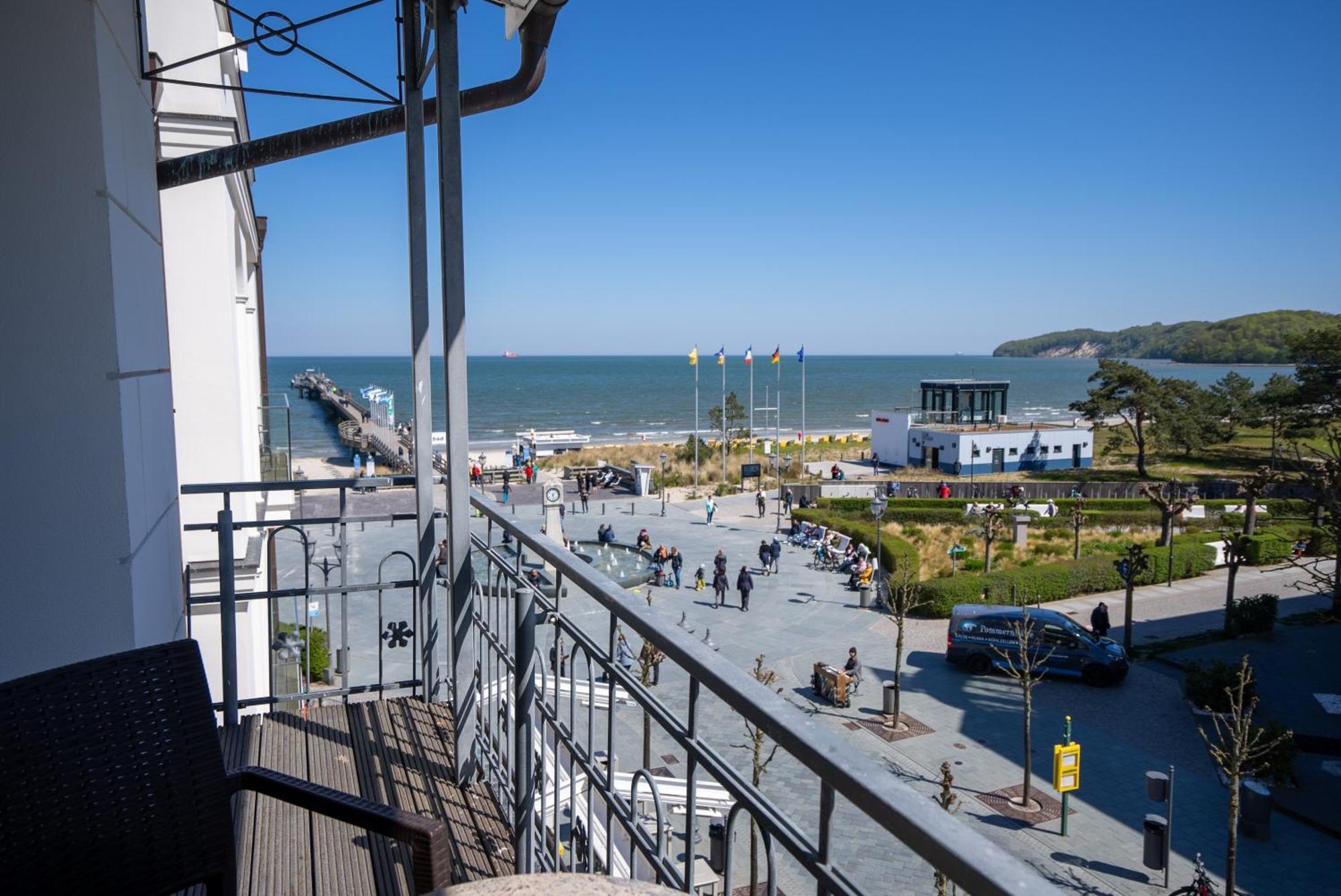 Esplanade & Rialto Hotel 3*