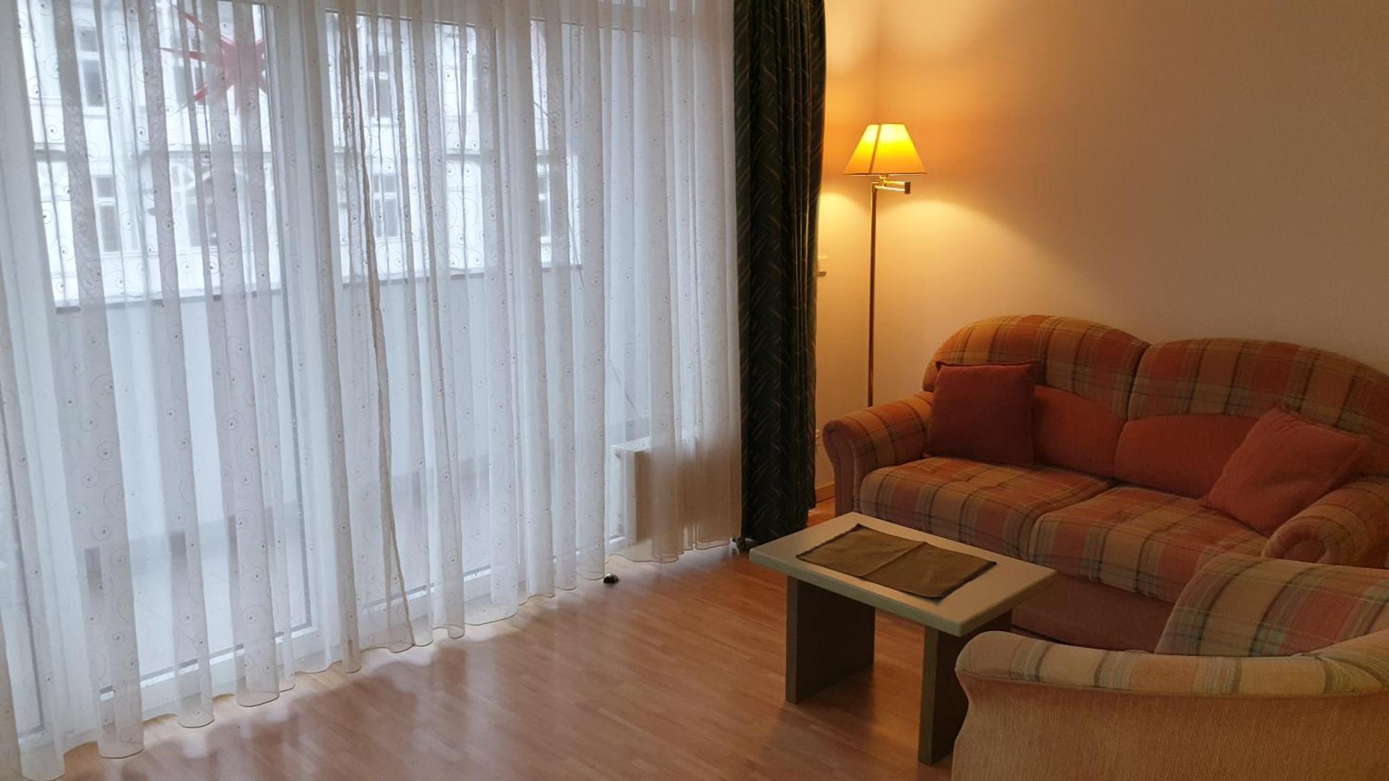 Esplanade & Rialto 3* Binz