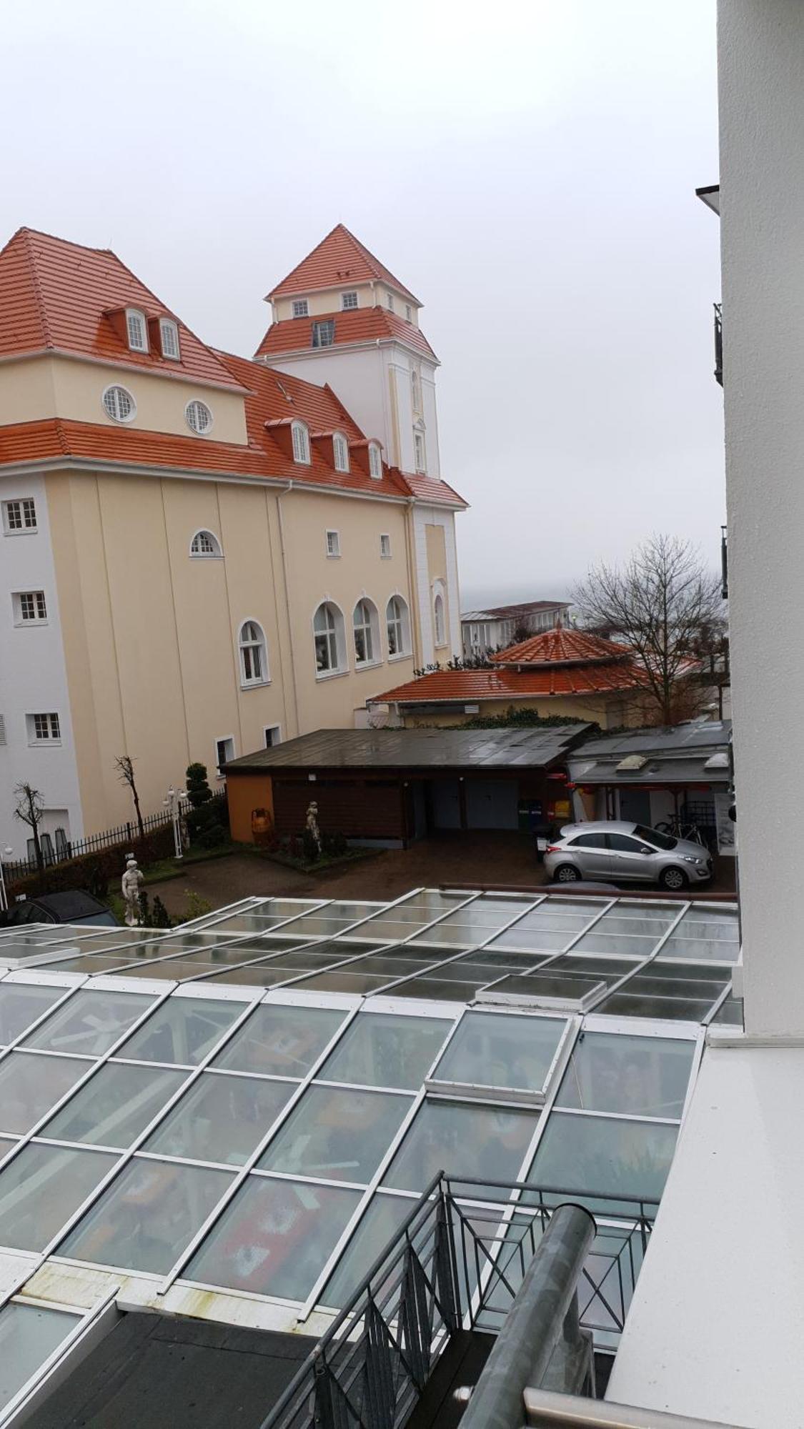 Esplanade & Rialto 3* Binz