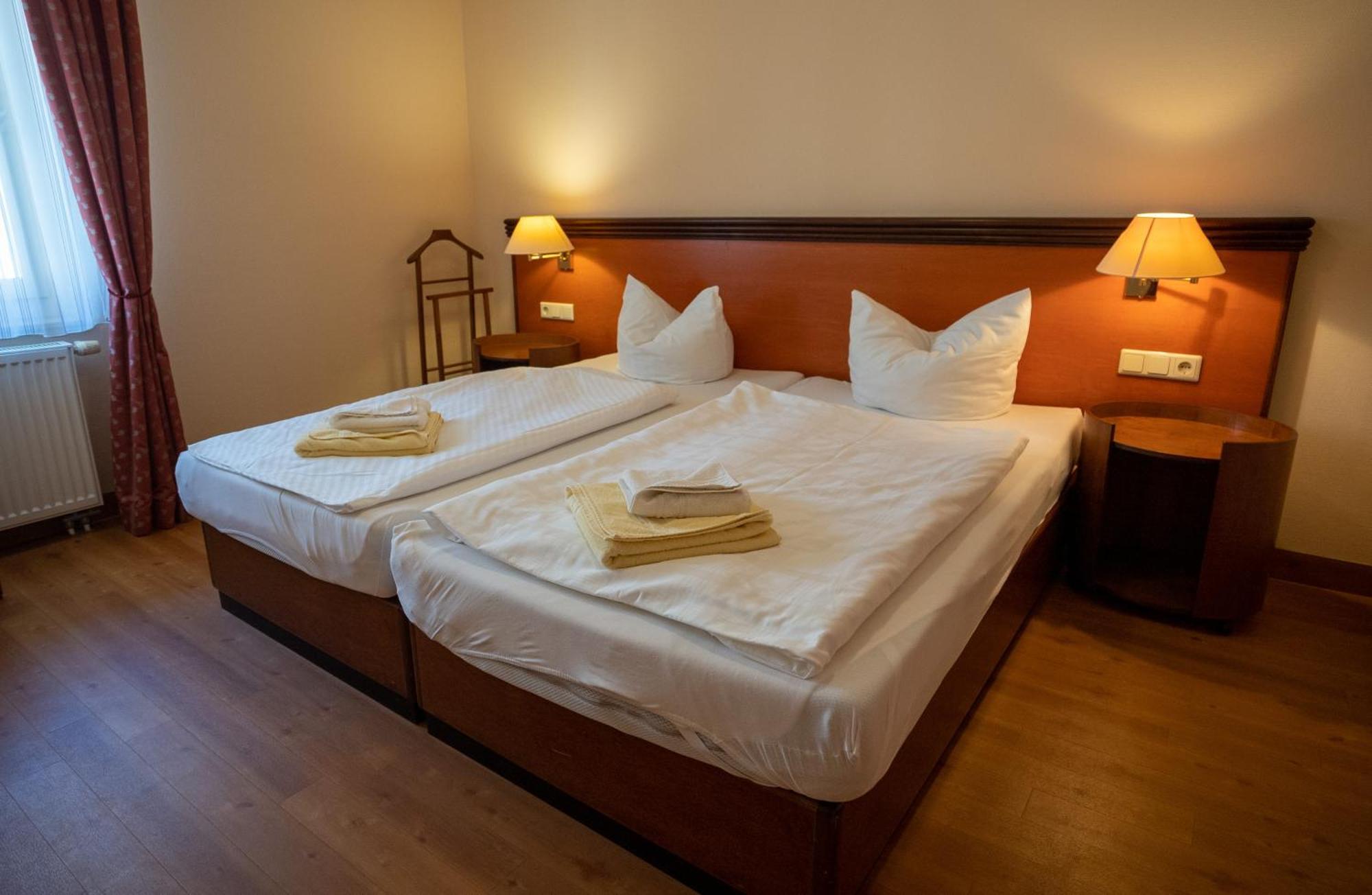 Esplanade & Rialto 3* Binz
