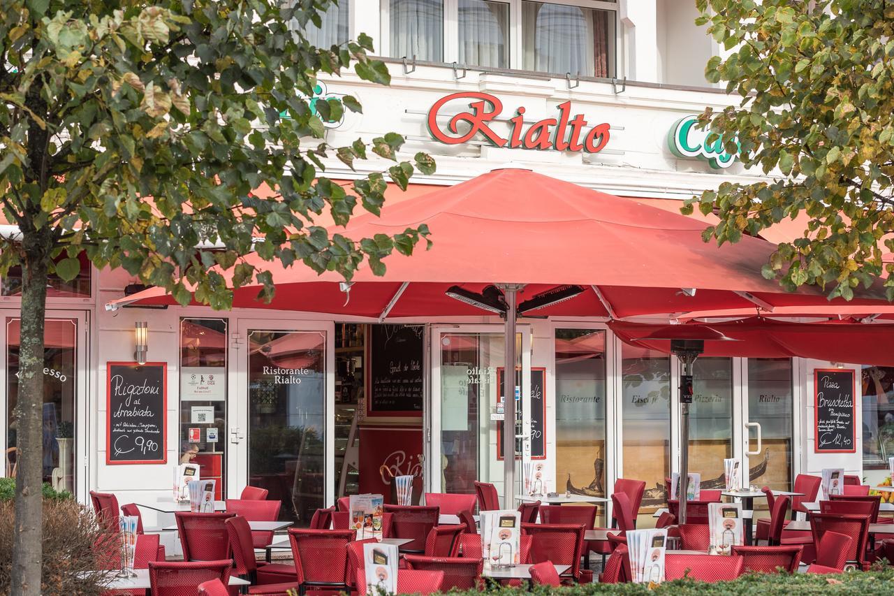 Esplanade & Rialto Hotel 3*